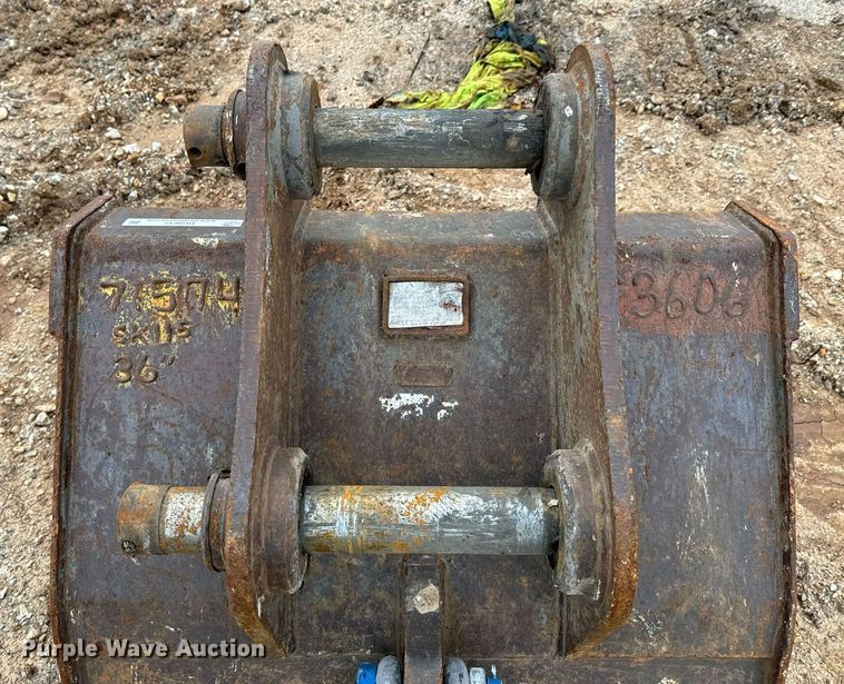 image for item DU9615 Geith excavator bucket