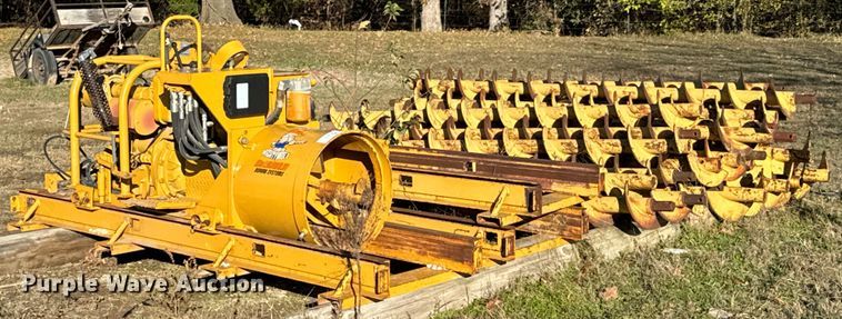 image for item DU9630 1999 McLaughin MCL 24B earth auger