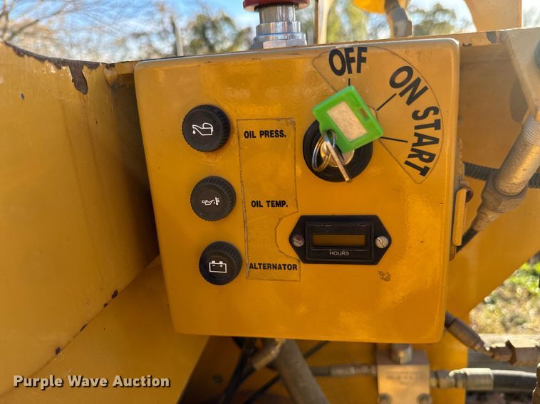 image for item DU9630 1999 McLaughin MCL 24B earth auger