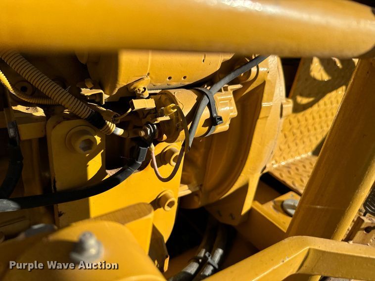 image for item DU9630 1999 McLaughin MCL 24B earth auger