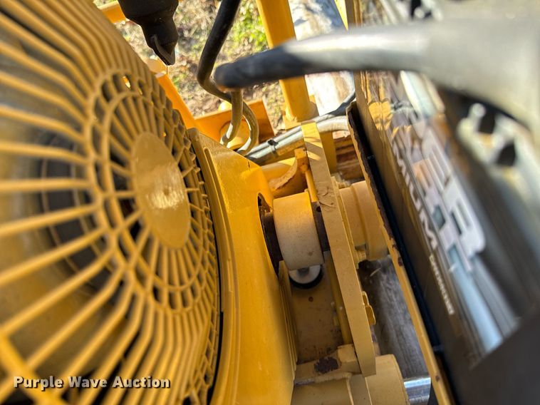 image for item DU9630 1999 McLaughin MCL 24B earth auger