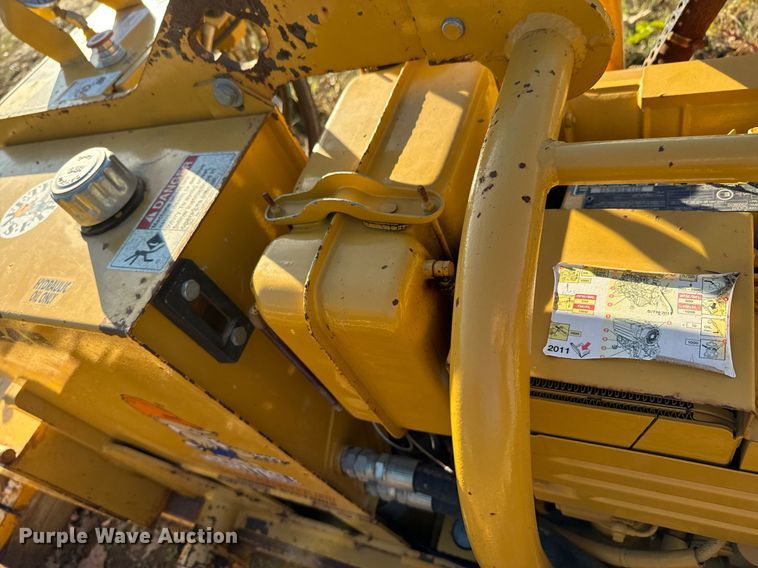 image for item DU9630 1999 McLaughin MCL 24B earth auger