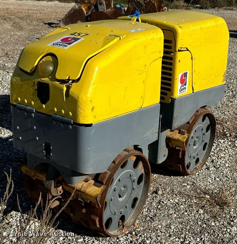 image for item DU9631 Walker Neuson trench compactor