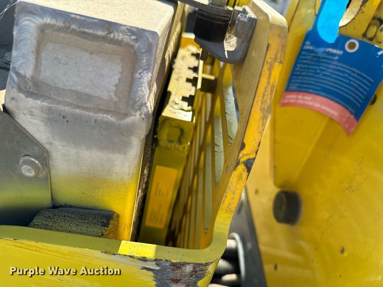 image for item DU9631 Walker Neuson trench compactor