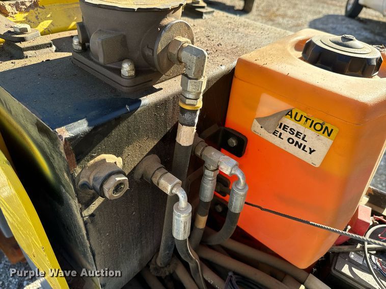 image for item DU9631 Walker Neuson trench compactor