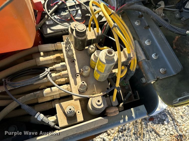 image for item DU9631 Walker Neuson trench compactor