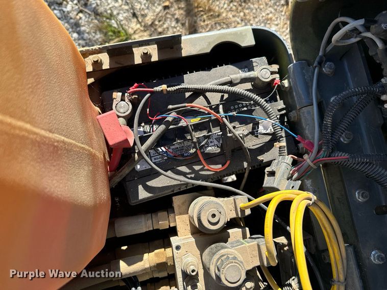 image for item DU9631 Walker Neuson trench compactor