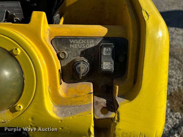 image for item DU9631 Walker Neuson trench compactor