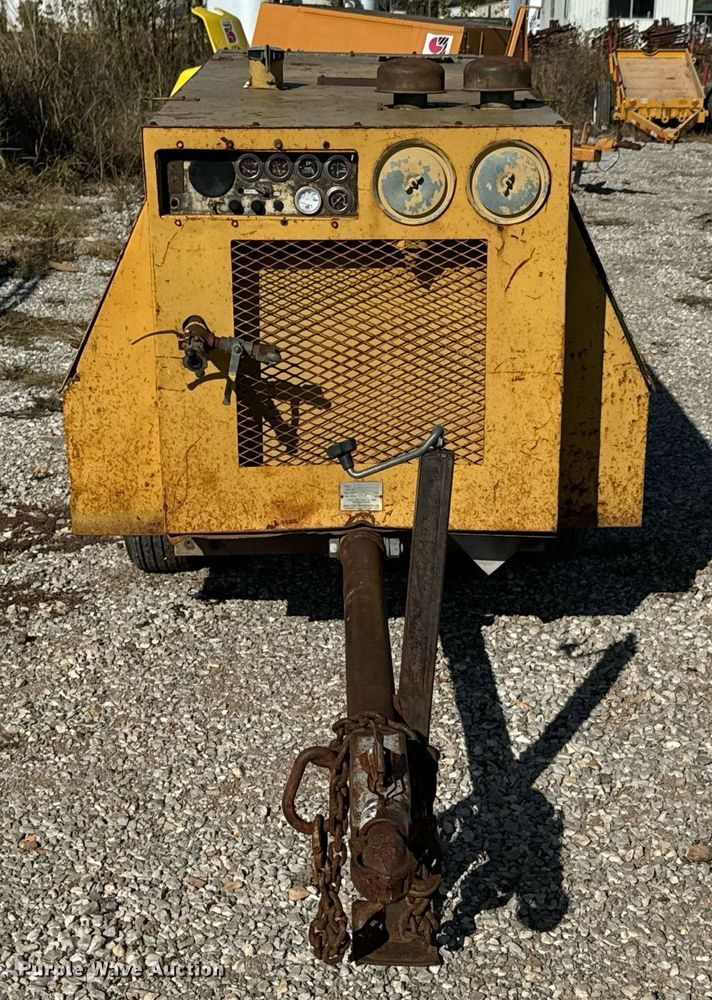 image for item DU9634 1987 Sullivan Machinery D01250421C1EA air compressor