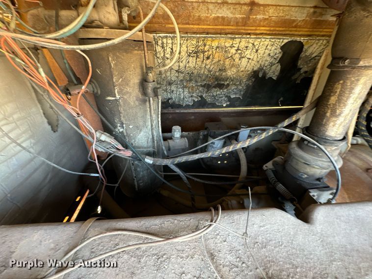 image for item DU9634 1987 Sullivan Machinery D01250421C1EA air compressor