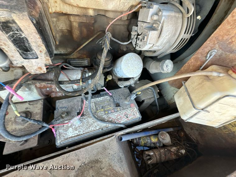 image for item DU9634 1987 Sullivan Machinery D01250421C1EA air compressor