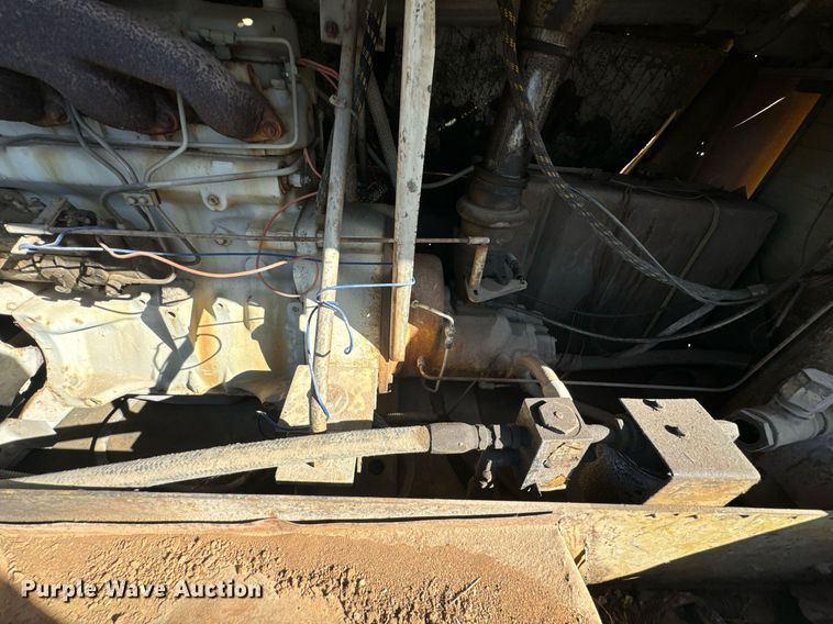 image for item DU9634 1987 Sullivan Machinery D01250421C1EA air compressor