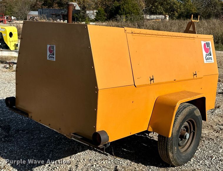 image for item DU9635 1990 Le Roi Dresser air compressor