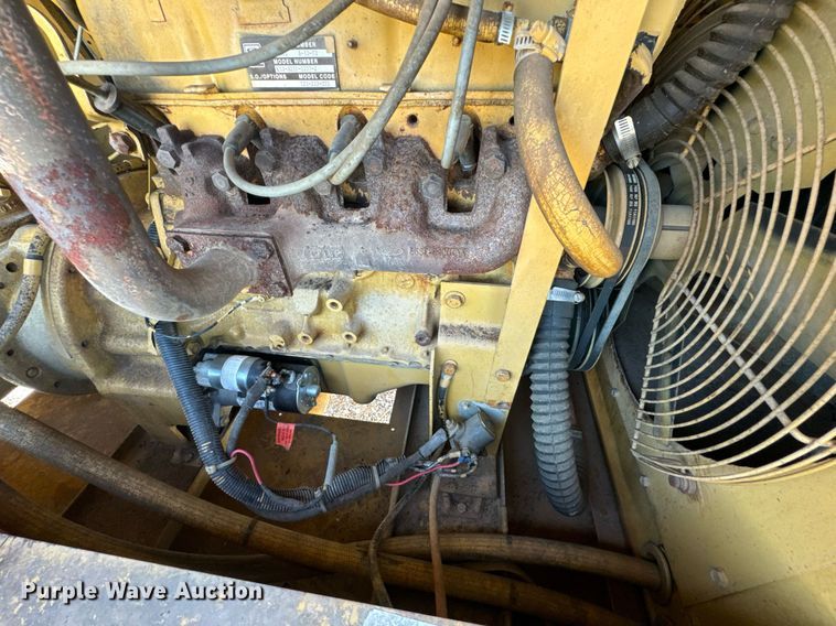 image for item DU9635 1990 Le Roi Dresser air compressor