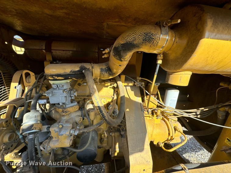 image for item DU9635 1990 Le Roi Dresser air compressor