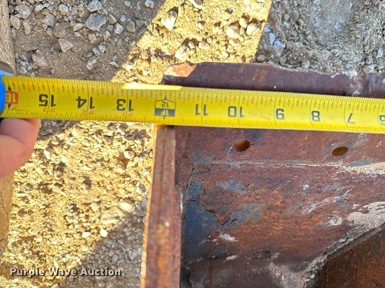 image for item DU9639 (9) buckets