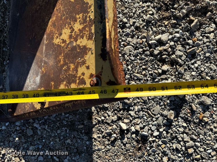 image for item DU9639 (9) buckets