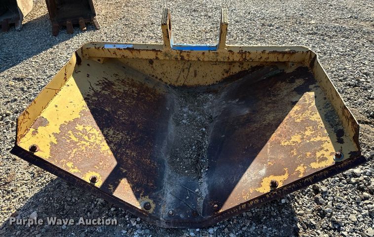 image for item DU9639 (9) buckets