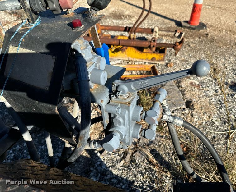 image for item DU9641 (2) stationary boring machine