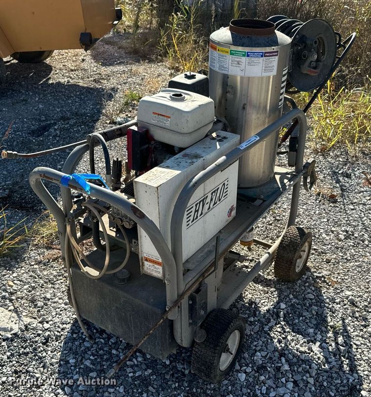 image for item DU9644 Vacuum truck bed equipment