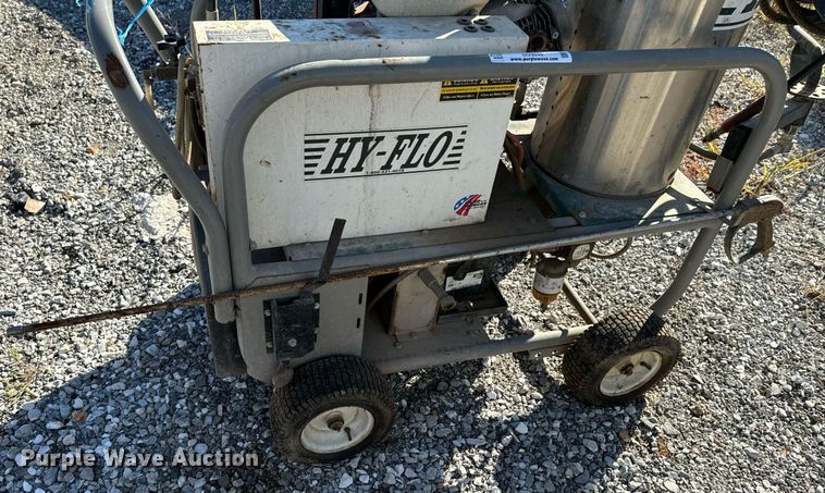 image for item DU9644 Vacuum truck bed equipment