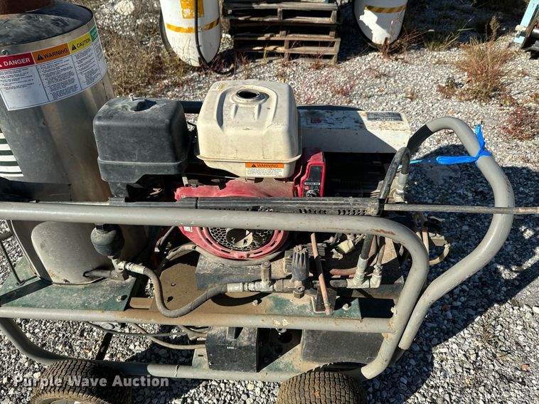 image for item DU9644 Vacuum truck bed equipment