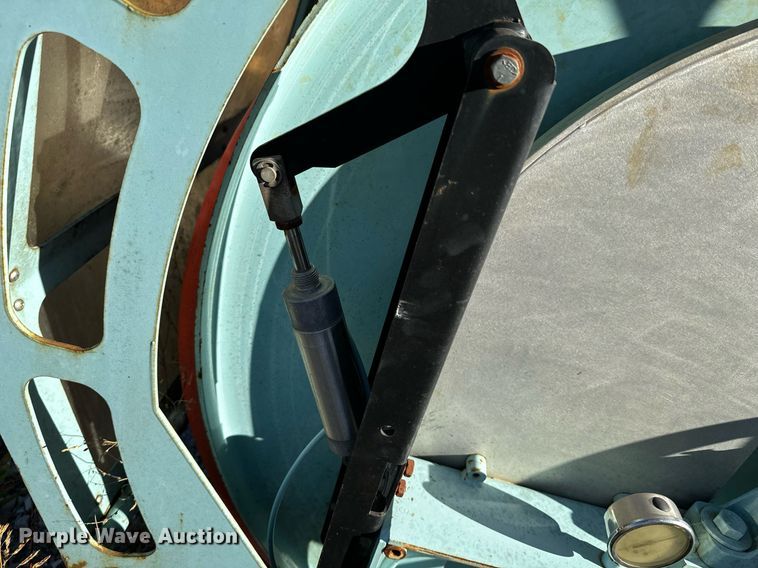 image for item DU9644 Vacuum truck bed equipment