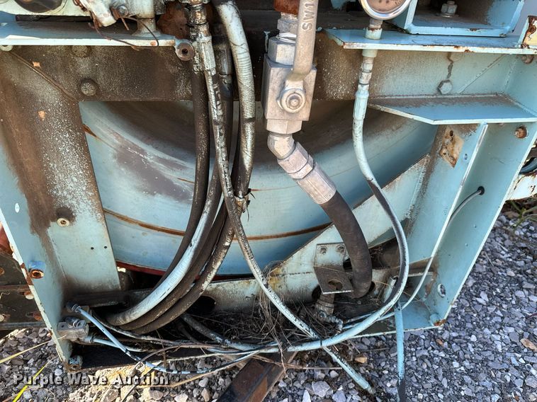 image for item DU9644 Vacuum truck bed equipment