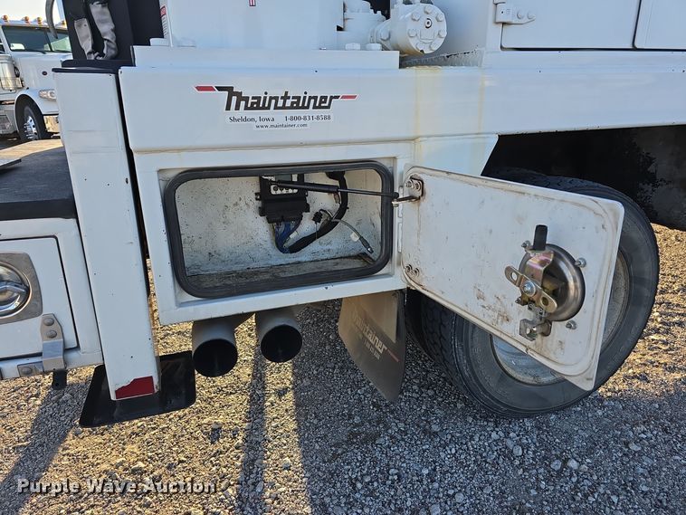 image for item DV0033 2013 Ford F550 Super Duty XL utility / service truck