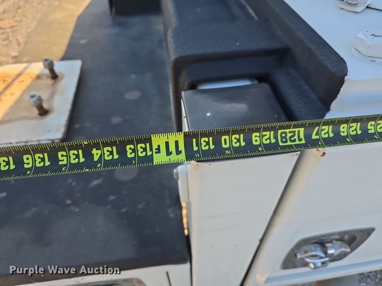 image for item DV0033 2013 Ford F550 Super Duty XL utility / service truck