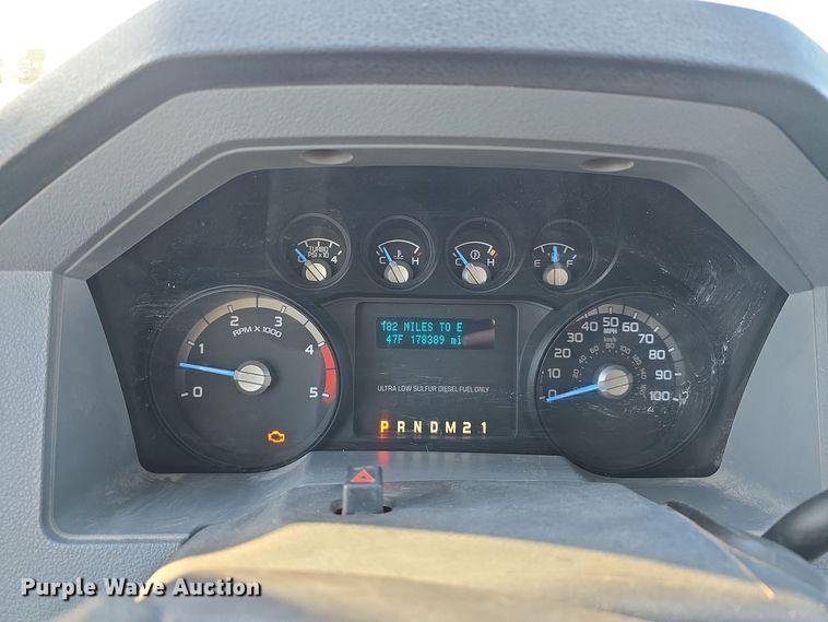 image for item DV0033 2013 Ford F550 Super Duty XL utility / service truck