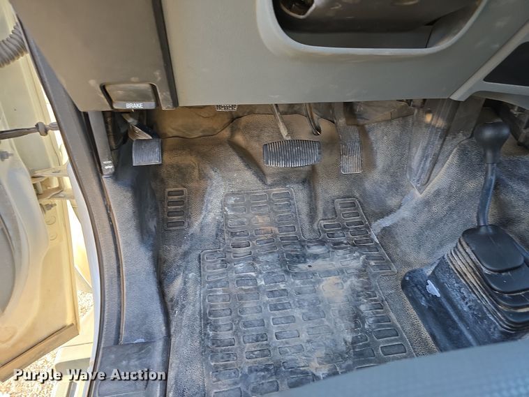 image for item DV0033 2013 Ford F550 Super Duty XL utility / service truck