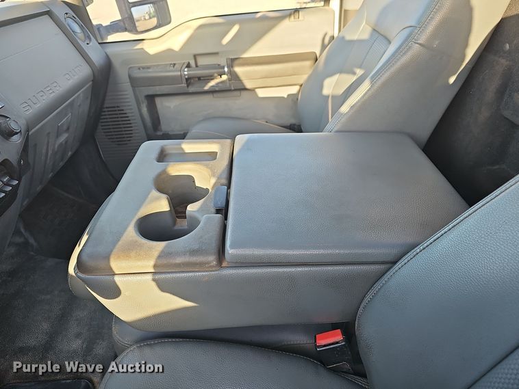 image for item DV0033 2013 Ford F550 Super Duty XL utility / service truck