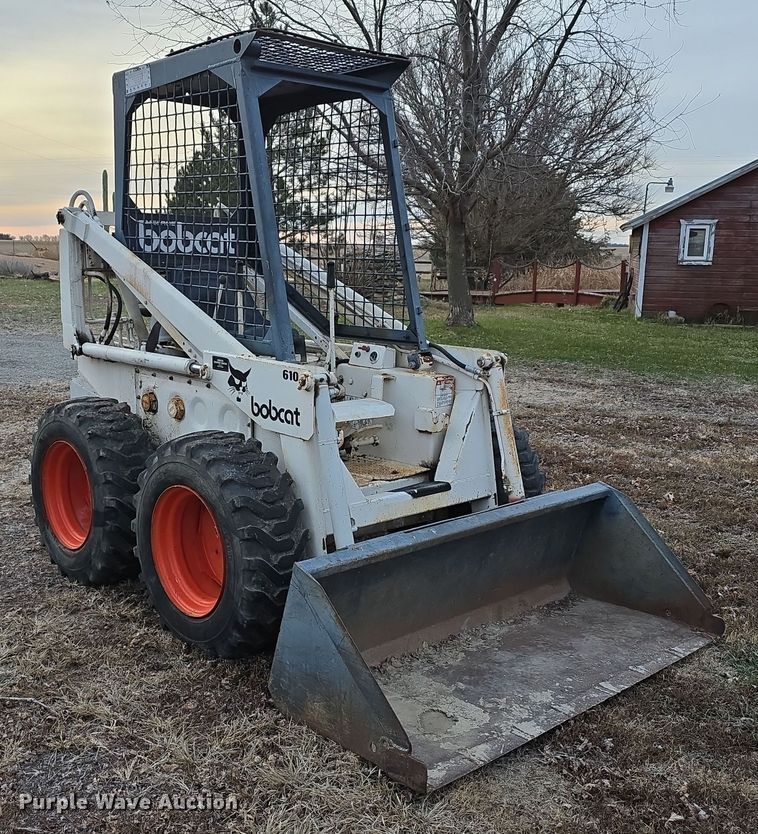 image for item DV0049 1972 Bobcat 610 skid steer loader