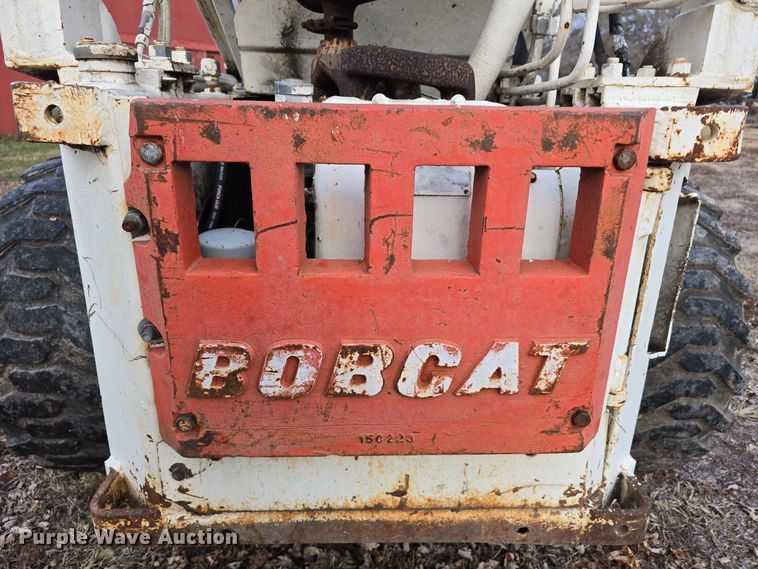 image for item DV0049 1972 Bobcat 610 skid steer loader
