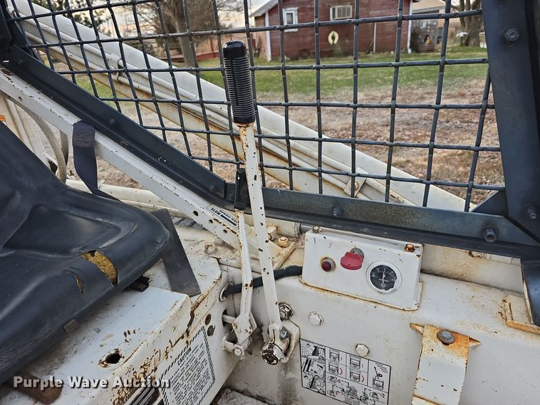 image for item DV0049 1972 Bobcat 610 skid steer loader