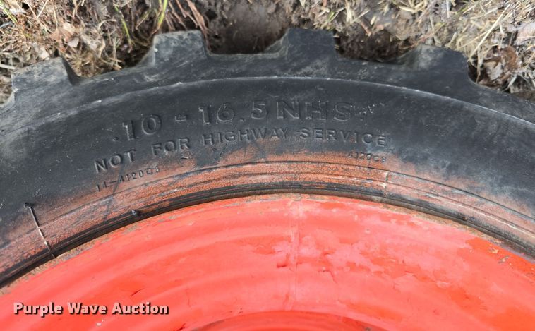 image for item DV0049 1972 Bobcat 610 skid steer loader