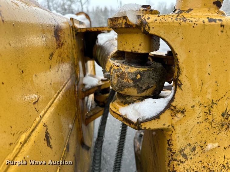 image for item DV0513 2001 Caterpillar  D5C XL Series 3 dozer