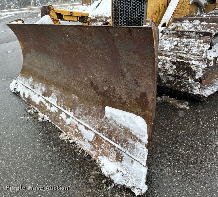 image for item DV0513 2001 Caterpillar  D5C XL Series 3 dozer