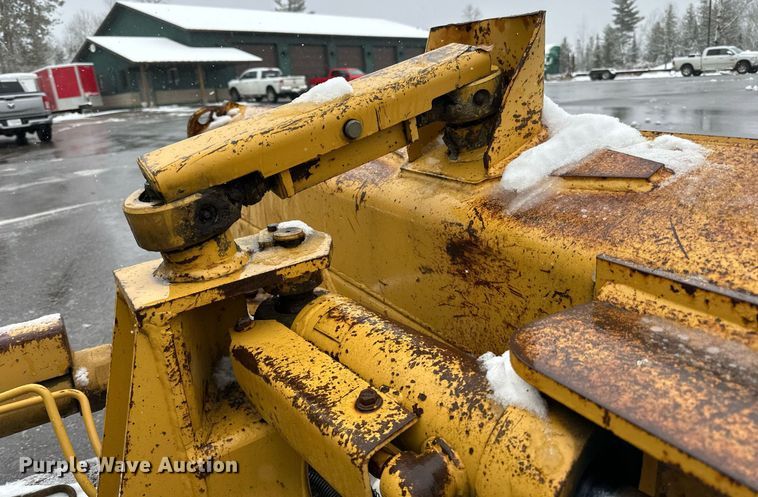 image for item DV0513 2001 Caterpillar  D5C XL Series 3 dozer