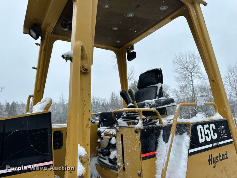 image for item DV0513 2001 Caterpillar  D5C XL Series 3 dozer