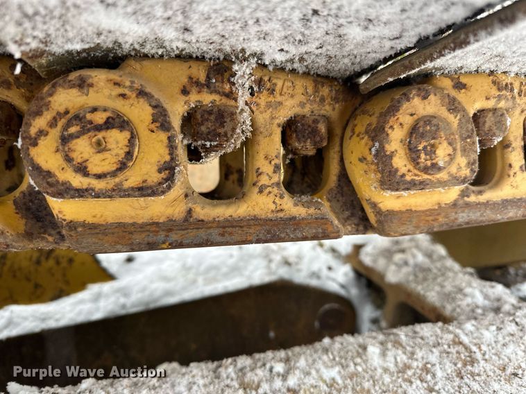 image for item DV0513 2001 Caterpillar  D5C XL Series 3 dozer