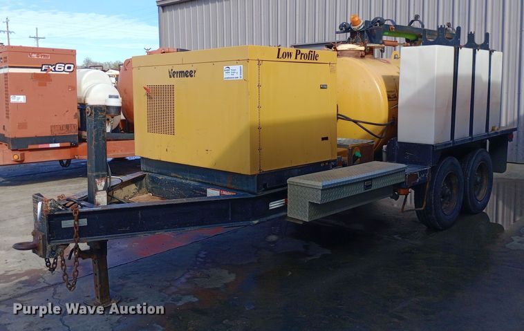 image for item DW0855 2010 Vermeer MC855SDT vacuum excavator