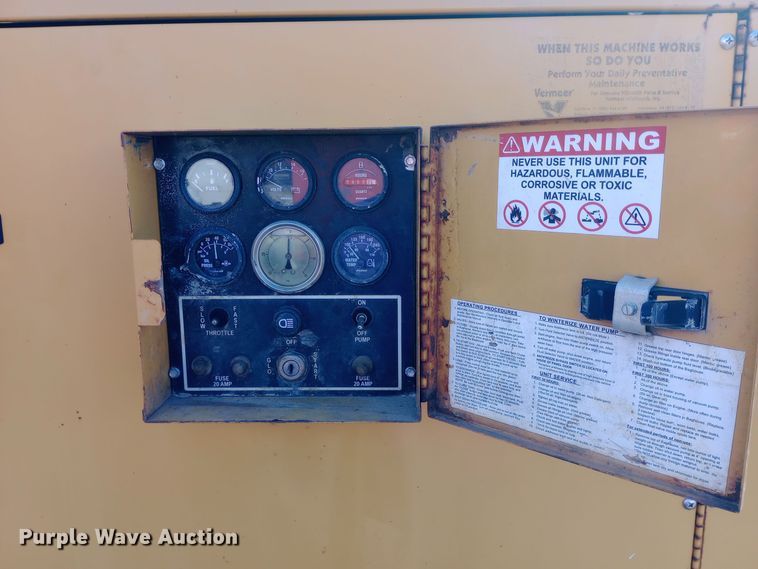 image for item DW0855 2010 Vermeer MC855SDT vacuum excavator