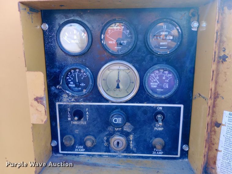 image for item DW0855 2010 Vermeer MC855SDT vacuum excavator