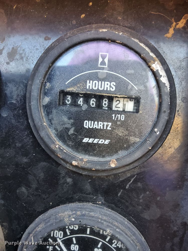 image for item DW0855 2010 Vermeer MC855SDT vacuum excavator