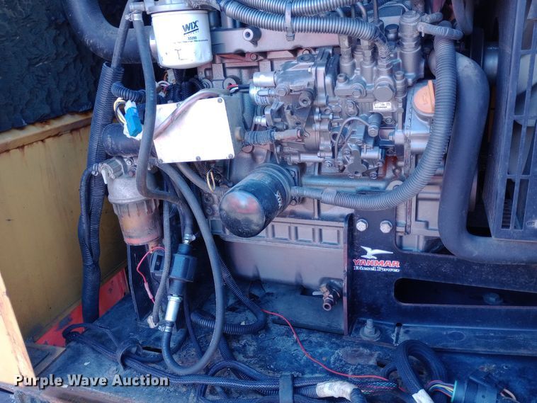 image for item DW0855 2010 Vermeer MC855SDT vacuum excavator