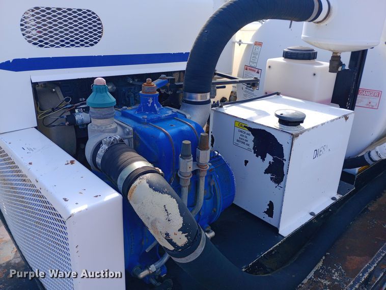 image for item DW0856 2011 VacStar VT500D vacuum excavator