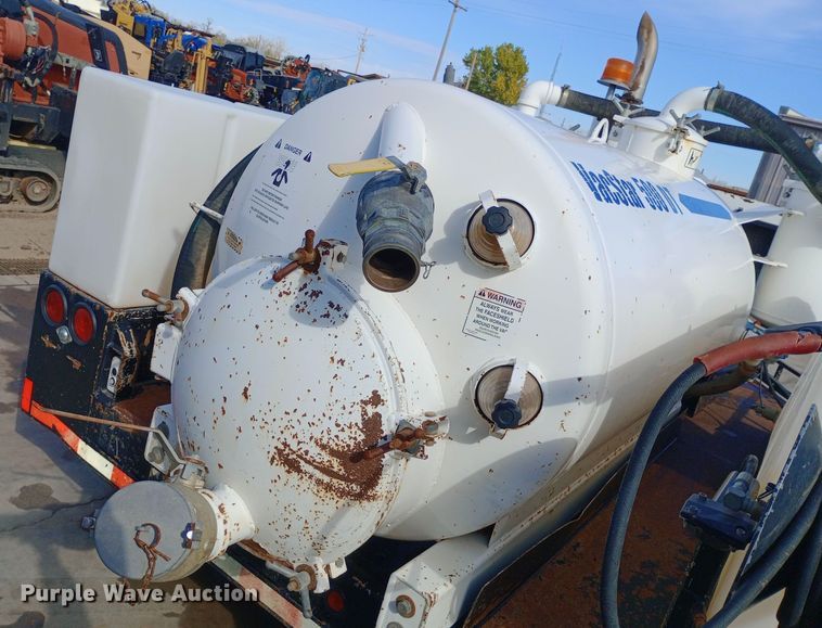 image for item DW0856 2011 VacStar VT500D vacuum excavator