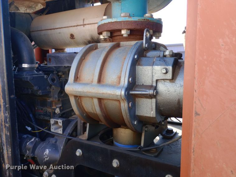 image for item DW0864 2006 Ditch Witch FX60 vacuum excavator